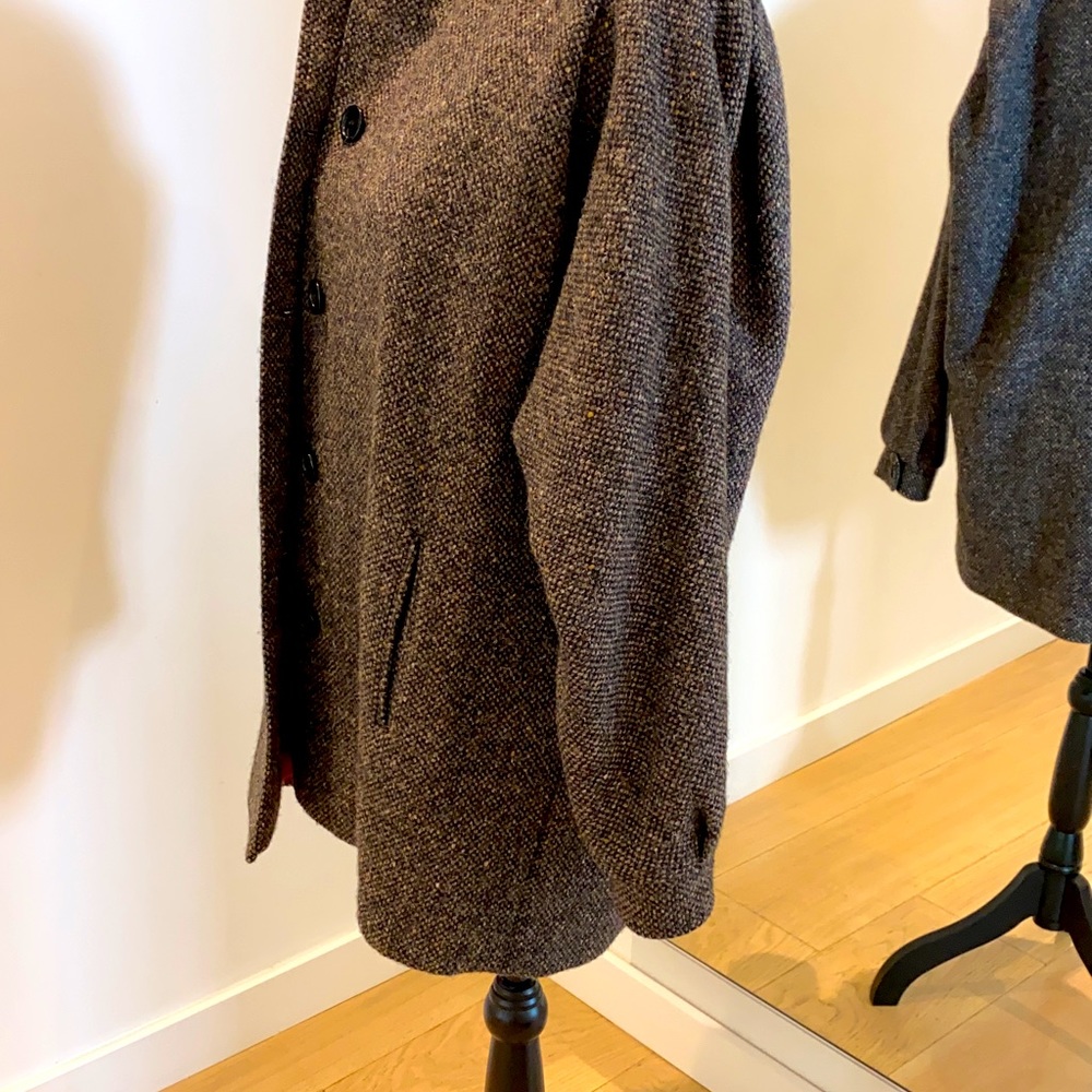 Wool blend jacket with shoulder details